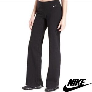 Nike Dri-Fit Low Rise Loose Fit Straight Leg Black Stretch Pants